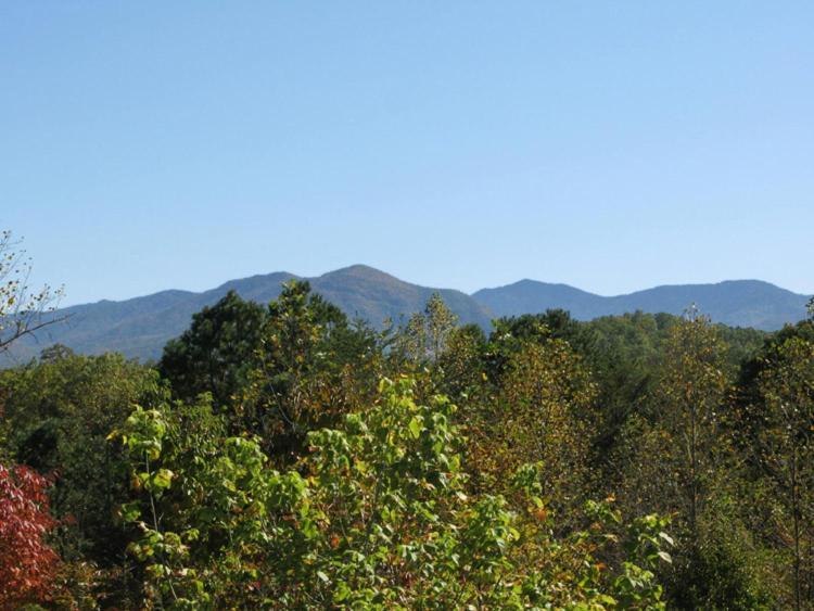 Between Here & There, 3 Bedrooms, Sleeps 6, Views, Hot Tub Gatlinburg Exterior photo